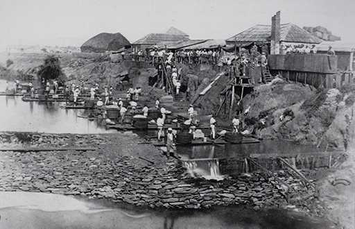W. Peacock & Son's wool scouring plant on the Torrens at Hindmarsh, c.1870 (SLSA B542)
