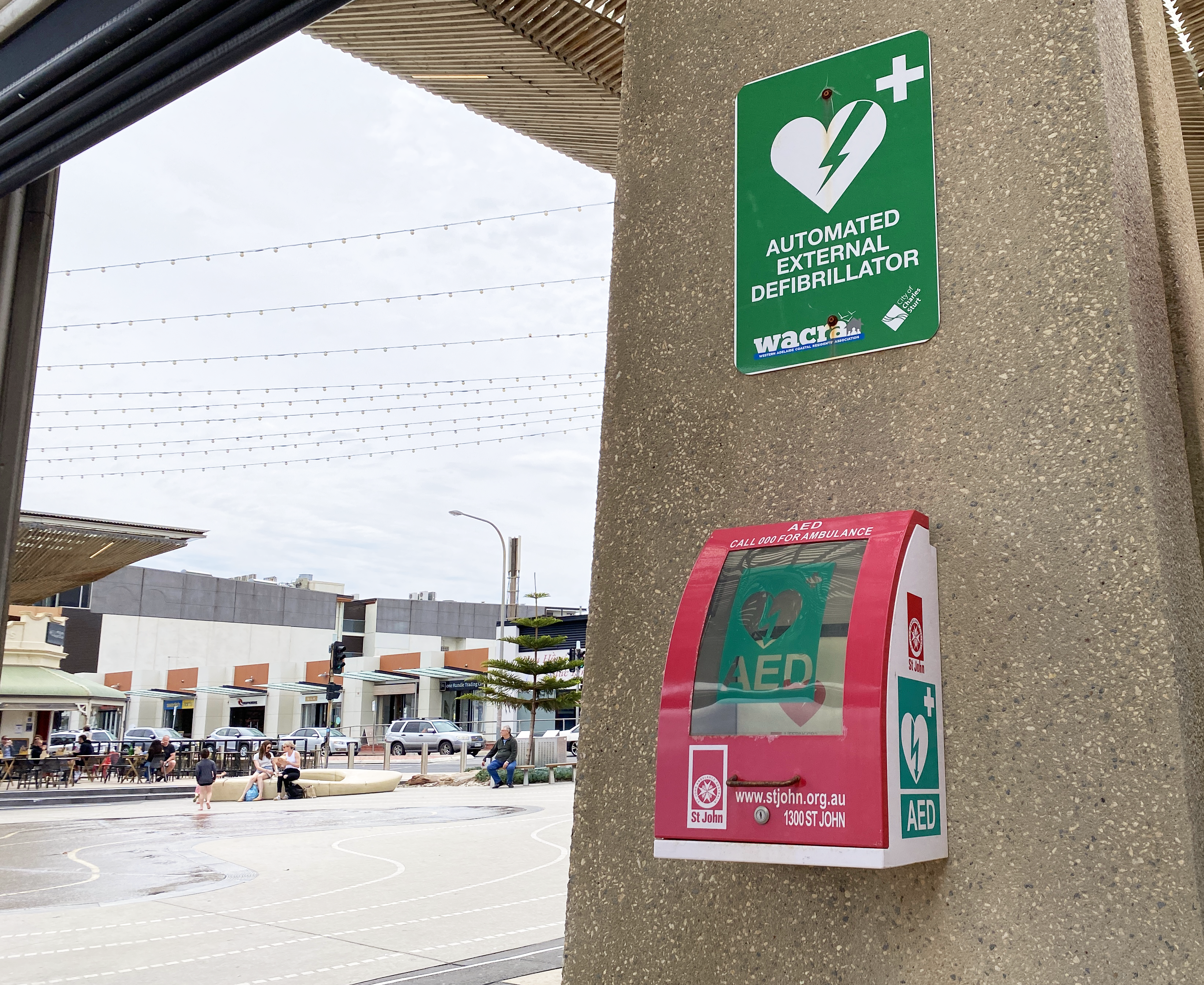AED Henley Square