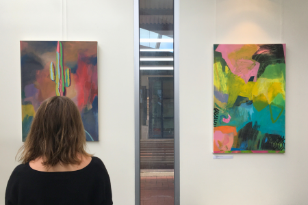looking at art